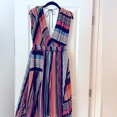 Gorgeous Pleats, Loads Of Texture, Small Snag By Zipper But Not Noticeable On. Lined Multicolor Midi Dress For Vacation, Multicolor Summer Midi Dress For Casual Occasions, Summer Multicolor Lined Midi Dress, Multicolor Lined Dresses For Casual Wear, Multicolor Lined Midi Dress For Spring, Spring Lined Multicolor Midi Dress, Multicolor Chiffon Sundress, Chic Multicolor Chiffon Party Dress, Spring Multicolor Lined Midi Dress