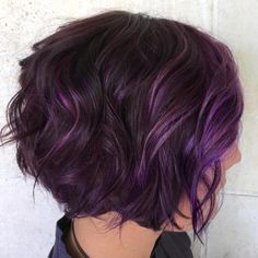 Brunette Bob With Purple Balayage Short Purple Hair, Purple Balayage, Dark Purple Hair, Brunette Bob, Messy Bob Hairstyles, Hair Color Purple, Short Wavy, Ombre Hair