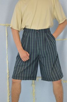 Vintage two colour checkered classic cotton shorts {S226} PRODUCT INFO: Material - 100% COTTON / Size tag on item - 30 / WAIST - 76 CM / FULL LENGTH - 60 CM / 23.5 INCH / Our model is 179 cm and normally wears a size M INFO: Due to item's vintage condition, the original tag might not show the true size. If you have any questions about this product or shipping just drop us a message and we will get back to you as soon as possible. CONDITION: Please note that Hanger Vintage sell true vintage piece Classic Plaid Cotton Bottoms, Preppy Plaid Cotton Shorts, Gingham Short Bottoms With Pockets, Gingham Bottoms With Pockets, Gingham Bottoms With Pockets In Short Shape, Gingham Bottoms With Pockets, Short Style, Gingham Cotton Shorts, Plaid High-waisted Cotton Shorts, Gingham Bottoms With Built-in Shorts