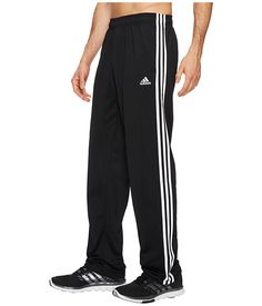 adidas Essentials 3-Stripes Regular Fit Tricot Pants Adidas Outfit Men Style, Adidas Pants Outfit Men, Adidas Track Pants Outfit Men, Adidas Pant, Gym Fits Men, Adidas Pants Outfit, Adidas Outfit Men, Adidas Trousers, Adidas Hose