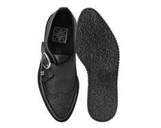 The wardrobe staple of the season. Stay sleek in brogue wingtip creepers. Has a black upper made of our high quality TUKskin material- polishable synthetic faux leather that is both soft and breathable. Features buckle closure and on top of a low sole creeper platform that measures 1 1/4” at the heel and 3/4” in the front and has removable memory foam insoles for added comfort. PETA - Approved Vegan Faux leather Low sole Removable memory foam insole Creepers T.U.K. TUK Creepers run true to US si Mens Creepers, Velvet Creepers, Tuk Creepers, Creeper Boots, Casual Goth, Creepers Shoes, Fur Accessories, Heritage Fashion, Shoes Outlet