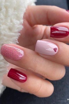 Red Nails With Rhinestones Simple, Heart Nail Designs, Valentine Nail Art, Nail Designs Valentines, Thanksgiving Nails, Trendy Nail Art, Trendy Nail Design, Fall Nail Art, Short Nail Designs