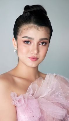 Debut Make Up Look Filipina, Light Make Up For Graduation Pictorial, Fresh Graduation Makeup Look, Makeup Looks For Debut, Make Up Ideas For Graduation Pictorial, Makeup For Debut, Filipiniana Make Up Look, Filipina Bride Makeup, Graduation Make Up Look For Filipina