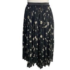 Urban Renewal Floral Pleated Midi Skirt S Black Sheer Lined Elastic WaistExcellent conditionNo fabric tagsWaist: 12" laying flat, unstretchedLength: 28" waist to hemMade in Korea Black Floral Print Maxi Skirt For Spring, Black Pleated Casual Maxi Skirt, Casual Black Pleated Maxi Skirt, Black Pleated Maxi Skirt For Spring, Casual Black Pleated Skirt With Elastic Waistband, Casual Black Long Pleated Skirt, Bohemian Black Skirt For Fall, Spring Black Stretch Maxi Skirt, Spring Black Skirt With Elastic Waistband