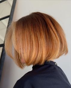 light copper with old money bob hair Copper Bob, Copper Blonde Hair, Copper Blonde, Light Copper