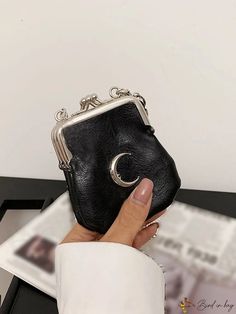 Black Moon Decor, Key Pouch, Moon Print, Coin Pouch, Black Style, Metal Frame, Black Fashion, Wallets, Coin Purse