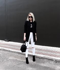 Black And White Clothes, Fashion Black And White, White Clothes, Black And White Dress, Dress Inspiration, Fashion Black, Look On, Dress Fashion