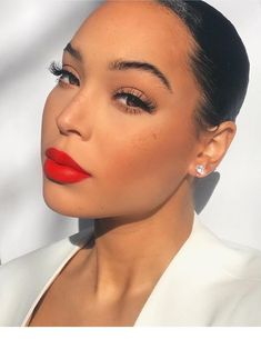 Red Lip Wedding Makeup Black Women, Soft Glam Red Lipstick Makeup Black Women, Soft Glam Red Lip Makeup Black Women, Natural Makeup With Red Lipstick, High Buns Black Women, Soft Natural Makeup, Red Lips Makeup Look, Mekap Mata, Natural Glam Makeup