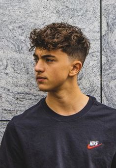 Teen Boys Curly Haircut Trendy, Teen Boy Curly Haircut, Teen Boys Haircut Trendy, French Crop Hair Men, Teen Haircuts, Boys Haircut Styles