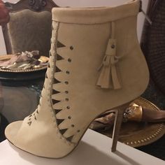 Brand New Jimmy Choo Ankle Boots With 4-Inch Heels Euro Size- 40 /Us - 10 - More Like A 9 1/2 Brand New- Never Worn Elegant Suede Booties For Spring, Cream Suede Heels With Round Toe, Beige Suede Heels With Reinforced Heel, Suede Ankle-high Heels With Wrapped Heel, Suede Ankle Boots With Wrapped Heel, Beige Suede Ankle Boot Heels, Cream High Heel Suede Boots, Chic Suede Closed Toe Booties, Chic Closed Toe Suede Booties