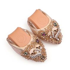 Olivia Mark - Foxy Head Diamond-Studded Professional Ballet Flats with Pointed Toe and Soft Sole for Dance Performances Gray Ballet Flats, Low Heel Dress Shoes, Soft Sole Slippers, Professional Ballet, Bridal Flats, Rhinestone Flats, Flat Shoe, Bridesmaid Shoes, Low Heel Shoes