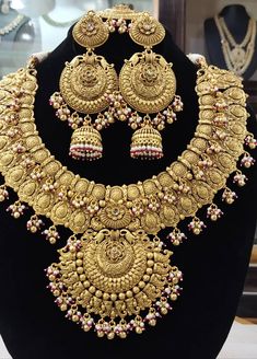 Indian Matt finished grand necklace with earing and mang | Etsy Grand Jewellery, Rajasthani Jewellery, Bridal Jewellery Online, Bridal Jewelery, Artificial Jewelry, Tuscan Kitchen, Fashion Jewellery Online, Gold Necklace Indian Bridal Jewelry