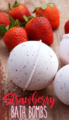 Strawberry Bath Bombs Recipe - How To Make Bath Bombs - Directions @momfindsout How To Make Bath Bombshell, Bath Boms Diy Recipes, Shower Melts, Bath Stuff