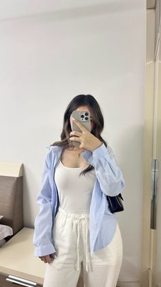 Swathi Reddy, Interview Outfit, Rainy Day Outfit, Clean Girl, Airport Outfit, Casual Dinner Outfit, School Outfit, Foto Bts, Minimalist Outfit