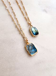 Labradorite charm necklace, gemstone necklace, gold chain necklace, natural stone necklace ------------------------------------------------------------------------ Detail Chain 1/ cable chain/  24K gold plated 1 mm Chain 2 /figaro chain/ 18K gold plated 1.5mm Chain 3/lace chain/ 16K gold plated, 4.3x1.8mm Chain 4/twist chain/ 24K gold plated, 1.6mm  ----------------------------------------------------------------------- Size * This necklace is available in 4 sizes. 14"-16" (16" + adjustable 2-in Gold Necklaces With Natural Labradorite Stones, Gold Labradorite Necklaces With Natural Stones, Dainty Labradorite Pendant Necklace, Dainty Gold Necklace With Raw Stone, Gold Labradorite Necklaces As Gift, Gold Labradorite Necklaces For Gifts, Gold Labradorite Necklace For A Gift, Gold Labradorite Gemstone Necklace, Gemstone Choker Necklace