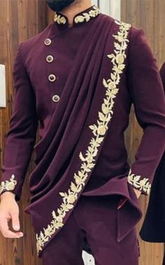 Modern King Outfit, Indian Suits For Men, Wedings Drees Man, Sharvani For Men Wedding, Wedding Outfit For Men, Men Wedding Outfit, India Fashion Men, Indian Wedding Suits Men, Prince Suit