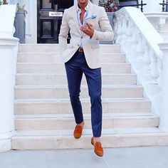 Wedding attire destination beach wedding Wedding Suits Men Blue, Summer Wedding Attire, A Man In A Suit, Man In A Suit, Herren Style, Cashmere Blazer, Mens Fashion Blazer, Summer Suits, Suit Style