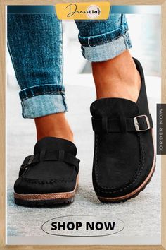 Women Soft Sole Casual Comfy Leather Slip On Sandals Types Of Sandals, Carlo Scarpa, Orthopedic Shoes, Office Shoes, Retro Mode, Loafers Shoes, Retro Shoes, Comfortable Flats, Suede Sandals