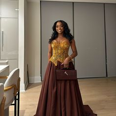 Wax Dress, Nigerian Dress, Elegant Clothing, Elegant Outfit Classy, Lace Styles, Iconic Dresses, Grown Women, African Print Fashion Dresses, African Clothing Styles