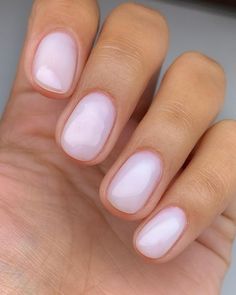 Milky Nails, Nails Trend, Nail Tutorial, Nail Art Trends, Latest Nail Art, White Nail, Neutral Nails, Art Trends, Manicure Y Pedicure