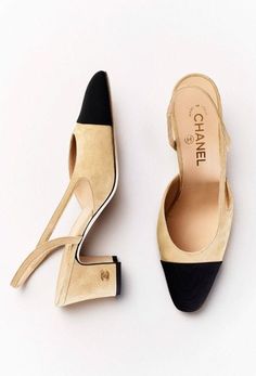 chanel Granny Shoes, Chanel 2015, Chanel Slingback, Walking Tall, Spring Weather, Elegante Casual, Slingback Shoes, Harper's Bazaar, Harpers Bazaar