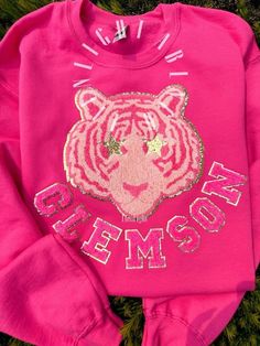 This listing is for the LETTERING option of our Preppy Pink Mascots™. You MUST enter your choice of MASCOT and the LETTERING you wish in the comment portion. Please select your size and color option. Preppy team sweatshirt, pink mascot patch sweatshirt, preppy game day mascot star sweatshirt, game day sweatshirt, chenille patch, cheerleading team gifts Hot Pink and Light Pink sweatshirts really make these Pink Preppy Mascots POP! - indicate EXACTLY what wording you would like in the comments. If Pink Game Day Top With Team Spirit, Pink Team Spirit Tops For Game Day, Team Spirit Pink Tops For Game Day, Pink Tops For Game Day With Team Spirit Style, Pink Team Spirit Game Day Top, Pink Cotton Sweatshirt For College, Pink Pre-shrunk Cotton Sweatshirt, Collegiate Pink Crew Neck Top, Pink Crew Neck Sweatshirt For College