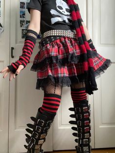 more pics of my fit! Emo Harajuku, Stile Punk Rock, Scene Outfits, Scene Fashion, Alt Fashion, Swaggy Outfits, Gothic Outfits