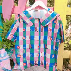 Cute & Kawaii cartoon circus print color block checker short sleeve blouse shirt.    We offer FREE and USPS shipping for USA and China Post for any other country in the world. Customer service is included in the price too!!     Color: as pictures;  Size:   Length 60cm, Bust 104cm, Shoulder 45cm; ... Checkered Outfit, Kawaii Cartoon, Kawaii Fashion Outfits, Retro Shirts, Emu, Blouse Shirt, Cat Shirts, Kawaii Fashion, Short Sleeve Blouse