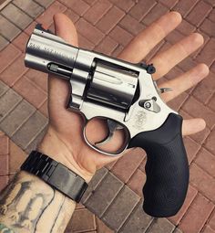 Smith & Wesson 686+ ( 7 round cylinder ) …. Not a bad gun to get you out of a tight spot, feels good in the hand! The Hand, A Bad, Harley Davidson, Wallpapers, Zombies