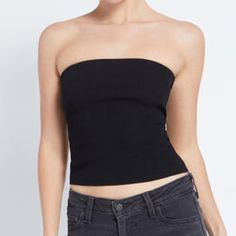 Nwt Ryan Destiny By Pacsun Tube Top. The Length Is On The Longer Side And The Material Is Somewhat Stretchy And Almost Like Knit. Size Large Women’s. Black Summer Tops With Built-in Bra, Black Top With Built-in Bra For Day Out, Chic Seamless Bandeau Top, Non-stretch Seamless Summer Tops, Fitted Top For Summer Night Out, Black Strapless Tank Top For Summer, Seamless Tube Top For Night Out In Summer, Black Strapless Tank Top For Beach, Seamless Tube Top For Summer Night Out