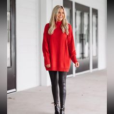 Jess Crum By Hazel & Olive Red Mock Neck Oversized Sweater Nwt Size S/M Small / Medium Cozy Mock Neck Sweater Long Enough To Cover The Bum With Leggings Measurements Lying Flat: Pit To Pit 24” Shoulder To Hem 26” Casual Christmas Outfits, Oversized Red Sweater, Red Christmas Sweater, Green Turtleneck Sweater, Oversized Sweater Outfit, Red Tunic, Christmas Outfits Women, Boxy Sweater, Tennis Dress