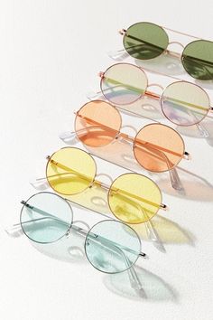 Tinted Aviator Sunglasses, Round Aviator Sunglasses, Pilot Glasses, Urban Outfitters Sunglasses, Cat Eye Colors, Fake Glasses, Fishing Sunglasses, Trendy Glasses, Cute Sunglasses