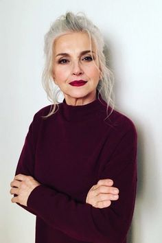 Gray Highlights, Going Gray Gracefully, Hair Gray, Advanced Style, Ageless Style