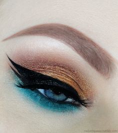 Kate Makeup, Teal Makeup, Makeup Orange, Orange Eye Makeup, Orange And Aqua, Easy Winged Eyeliner, Eye Makeup Cut Crease, Eyeshadow For Green Eyes, Winged Eyeliner Tutorial