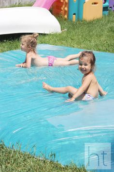 How to Make a Leak Proof Water Blob (without tape!). We did a blob last year. The kids loved it. And it leaked. I looked over how she does it (iron-genius!) and am excited to give it a try. We added glitter to our water to make it a little more fun. Water Blob, Easy Backyard Diy, Easy Backyard, Have Inspiration, Budget Backyard, Backyard Fun, Diy Backyard, Outdoor Play