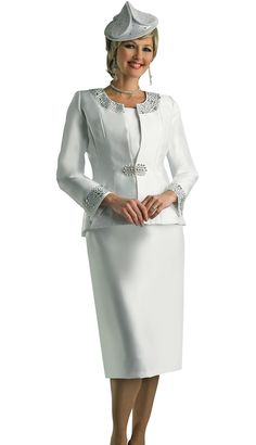 Lily & Taylor 3800 Fitted Skirt Suit With Notch Lapel For Semi-formal Occasions, Semi-formal Skirt Suit With Notch Lapel, Luxury Spring Semi-formal Skirt Suit, Luxury White Skirt Suit For Semi-formal Occasions, Luxury Semi-formal Office Lady Skirt Suit, Paris Green, Twill Skirt, Church Suits, Elegant Dresses Classy