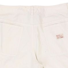 Description:Vintage Ralph Lauren white shorts, fit a UK size 10 - mid rise with a 29" waist. Notes: Label says 8.Size conversion: US Size: 6EU Size: 38IT Size: 42 RISE TYPE: Mid RiseWAIST: 29 inches / 74cmsINSEAM: 4 inches / 10cmsRISE: 9.5 inches / 24cmsGENDER: womens CONDITION: good - multiple small marks on back.STYLE: shortsERA: 1990sCOLOUR: whiteFABRIC: cotton White Wide-leg Shorts With Pockets, White Wide Leg Shorts With Pockets, White Shorts With Belt Loops, White Short Bottoms With Belt Loops, White Short Length Bottoms With Belt Loops, Retro Wide Leg Cotton Shorts, White Shorts With Pockets, White Short Leg Pants With Pockets, Vintage Cotton Straight Leg Shorts