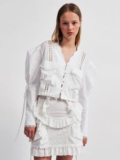 Composition : MAIN FABRIC: 100% COTTONColor : WHITE_ONECountry of Origin : KOREA White Cropped Blouse For Fall, Fitted White Blouse With Pockets, Fitted White Tops With Pockets, White Fitted Tops With Pockets, Jacket Style Blouse, Trim Jacket, Style Blouse, Jacket Style, Lace Trim