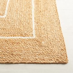 an area rug with white lines on it