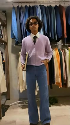 Collard Shirt Under Sweater Men, Workcore Outfit Man, 00s Fashion Men, Tie Outfits Men, Mode Poses, Tie Outfit, Mens Outfit Inspiration