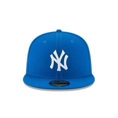 Sport meets fashion. The New York Yankees Basic 59FIFTY Fitted Cap features an embroidered Yankees logo at the front panels with the MLB Batterman logo at the rear and a gray undervisor. Classic Snapback Fitted Hat With Logo Patch, Classic Logo Baseball Cap With Flat Brim, Classic Flat Brim Baseball Cap With Logo, Classic Fitted Hat With Embroidered Logo And Flat Brim, Classic Flat Brim Fitted Hat With Embroidered Logo, Classic Logo Cap, Classic Snapback Hat With Logo Patch For Baseball Season, Classic Fitted Hat With Flat Brim For Sports, Classic Flat Brim Fitted Hat For Sports