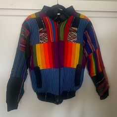 Wow! These Are Hard To Find In A Small, And This Is In Perfect Shape Looks Unworn Beautiful Patchwork Of Huipil Embroidery And Pieces Of Handwoven Guatemalan Textile Measurements Pit To Pit 22 Total Length 26 Sleeves 23 Shoulder 18 Guatemalan Textiles, Coats Vintage, Hand Crafted, Bomber Jacket, Hand Weaving, Jackets & Coats, Textiles, Rainbow, Embroidery