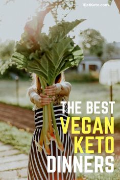 11 easy vegan keto dinner ideas for a meat free ketogenic diet. Getting more fat and less carbs whilst staying vegan can be tough on the keto diet, these easy vegan recipes are a great start, with most of them ready in 30 minutes or less! #ketodiet #ketogenicdiet #ketorecipes #lowcarb #lchf #diet #dietsforweightloss #quickandeasy #vegan #cleaneating #loseweight Veg Keto, Vegan Proteins, Wfpb Vegan, Vegan Bites, Keto Dinner Ideas, Easy Vegan Recipes, Grapefruit Diet