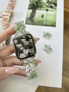 Korea Cool Resin + Metal Strap For Apple Watch Band 41mm 45 44 40 42 38 mm Woman Girl Band For Iwatch Series 7 6 Se 5 4 3 2 Gift Cute Apple Watch Bands, Butterfly Resin, Desain Buklet, Girly Accessories, Jewelry Lookbook, Fancy Jewelry, Girly Jewelry