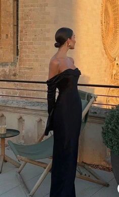 Wedding Guest Attire Inspo, Winter edition 21th Birthday, Robes Glamour, Black Prom Dress, Black Prom, Looks Black, Night Out Outfit, Mode Inspo, Glam Dresses, Guest Outfit