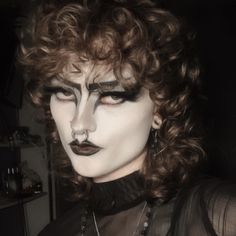 Traditional Goth Makeup Men, Male Trad Goth Outfits, Goth Makeup For Men, Tras Goth Makeup, Men Goth Makeup, Simple Trad Goth Makeup