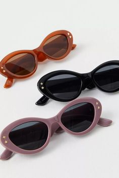 2023 Outfits, Black Cat Eye Sunglasses, Style Star, Eye Frames, Cat Eye Frames, Star Studs, Black Fits, Free Bag, Cat Eye Sunglasses