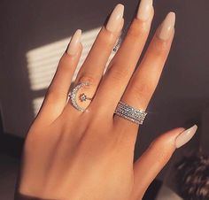 Nail Diamond, Show Off, Piercing Jewelry, Cosmopolitan, Bling Bling, Ring Verlobung, Hair And Nails