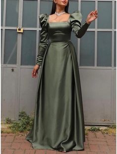 A-Line Evening Gown Elegant Dress Formal Christmas Red Green Dress Sweep / Brush Train Long Sleeve Square Neck Satin with Pleats Ruched Red Green Dress, Gown Elegant, Evening Dresses Online, Cheap Evening Dresses, Modest Dresses Casual, Fancy Dresses Long, Dresses Formal Elegant, Evening Gowns Elegant, Quick Outfits