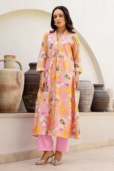 Pink A-line kurta with floral and honeycomb print and front gathers. Comes with pant and dupatta. - Aza Fashions Honeycomb Print, Kurta Pant Set, A Line Kurta, Kurta With Pants, Pants Pattern, Pant Set, Set For Women, Aza Fashion, Silk Printing